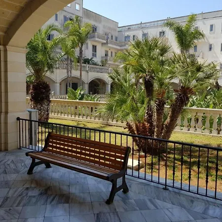 Quadrilocale Corso Italia 29 Piano Terra Con Spazio Esterno Holiday home
