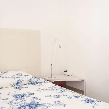 Quadrilocale Corso Italia 29 Piano Terra Con Spazio Esterno Holiday home