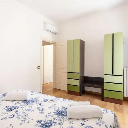 Holiday home Quadrilocale Corso Italia 29 Piano Terra Con Spazio Esterno Gallipoli