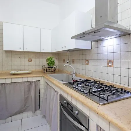 Quadrilocale Corso Italia 29 Piano Terra Con Spazio Esterno Holiday home