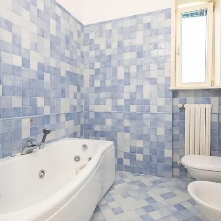 Holiday home Quadrilocale Corso Italia 29 Piano Terra Con Spazio Esterno *